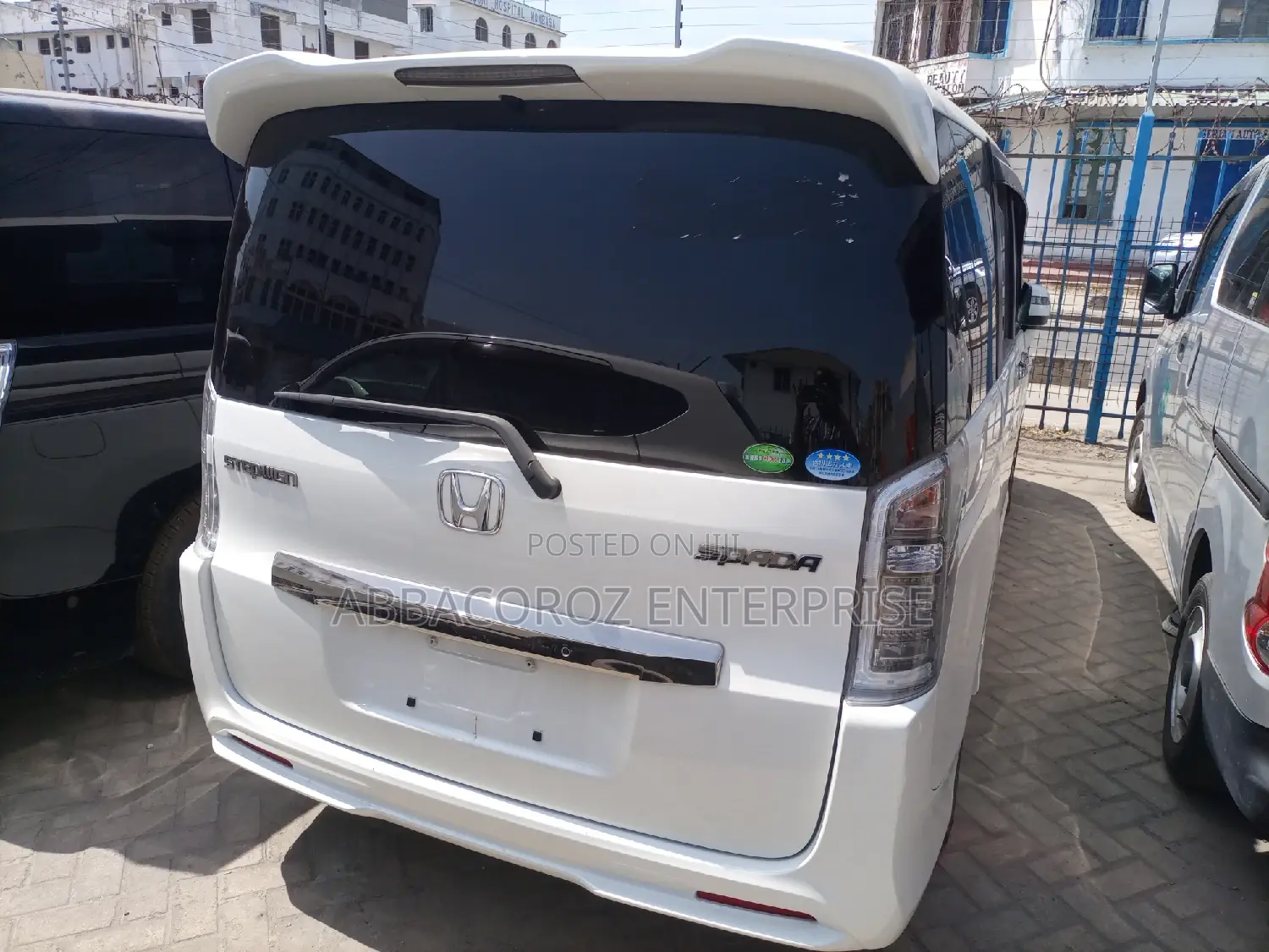 Honda Stepwgn 2014 White