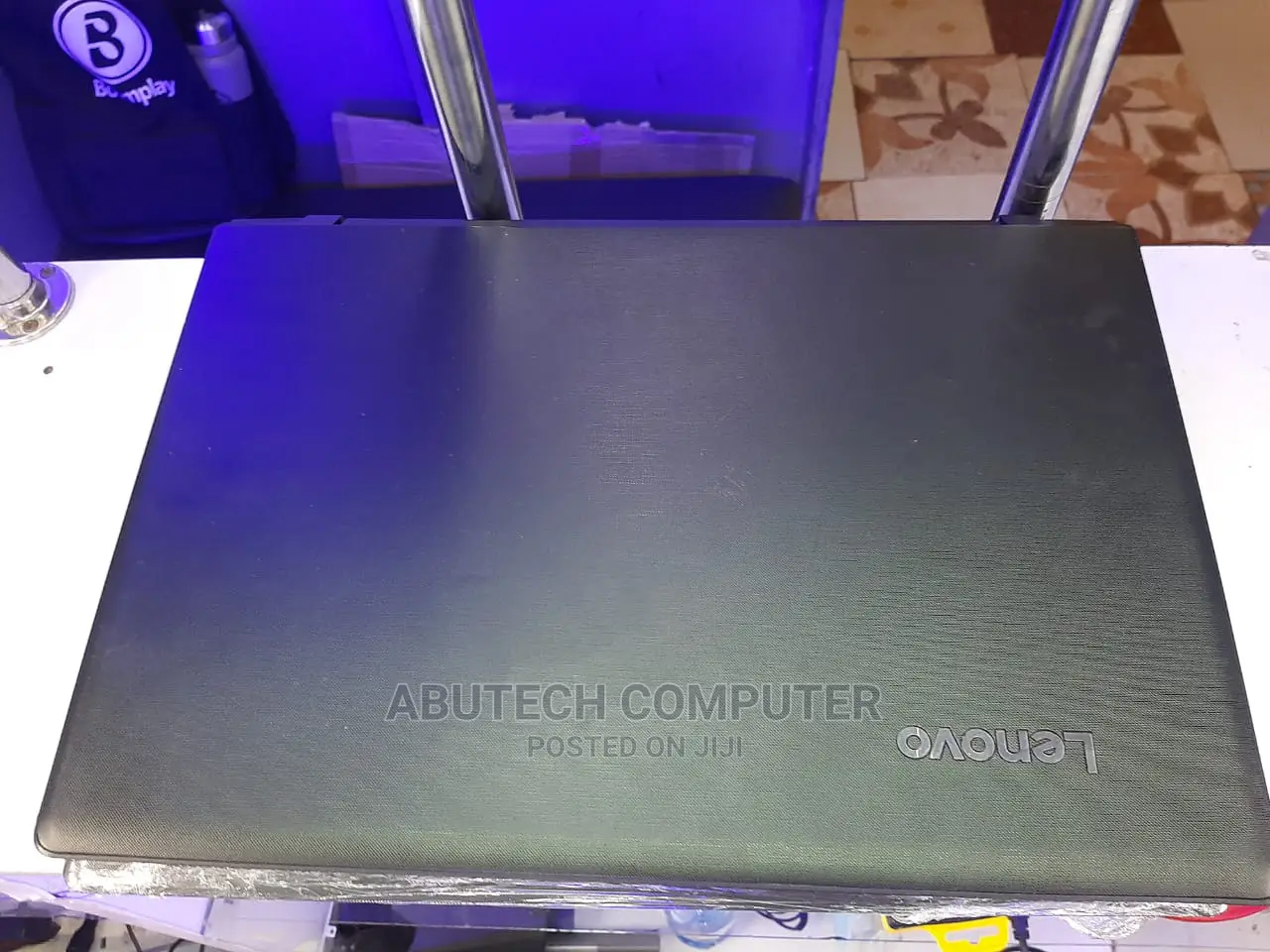 Laptop Lenovo IdeaPad 110 4GB Intel Core I3 HDD 1T
