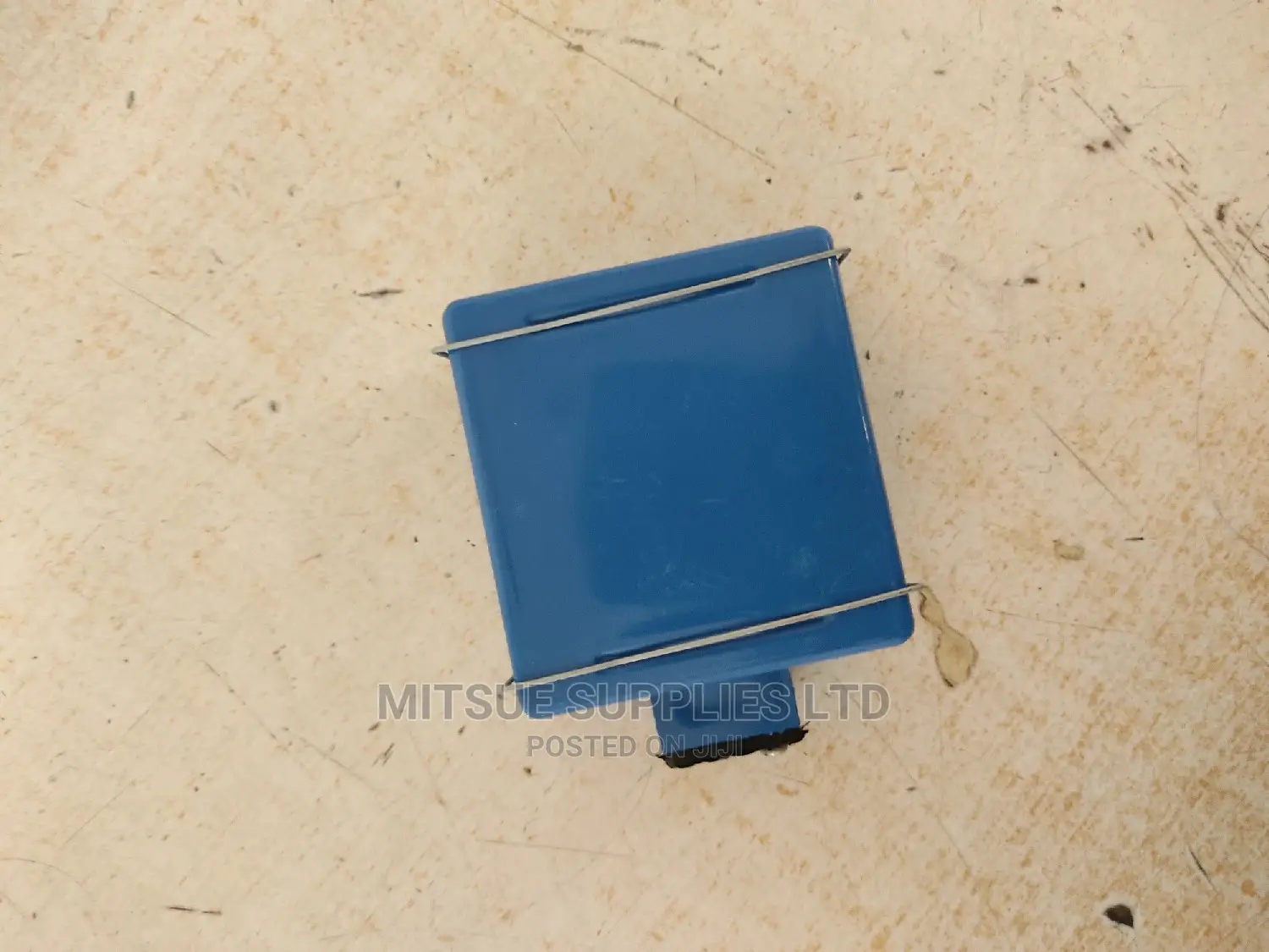 Pair of GK Plastic 2 Cell Holder- Blue