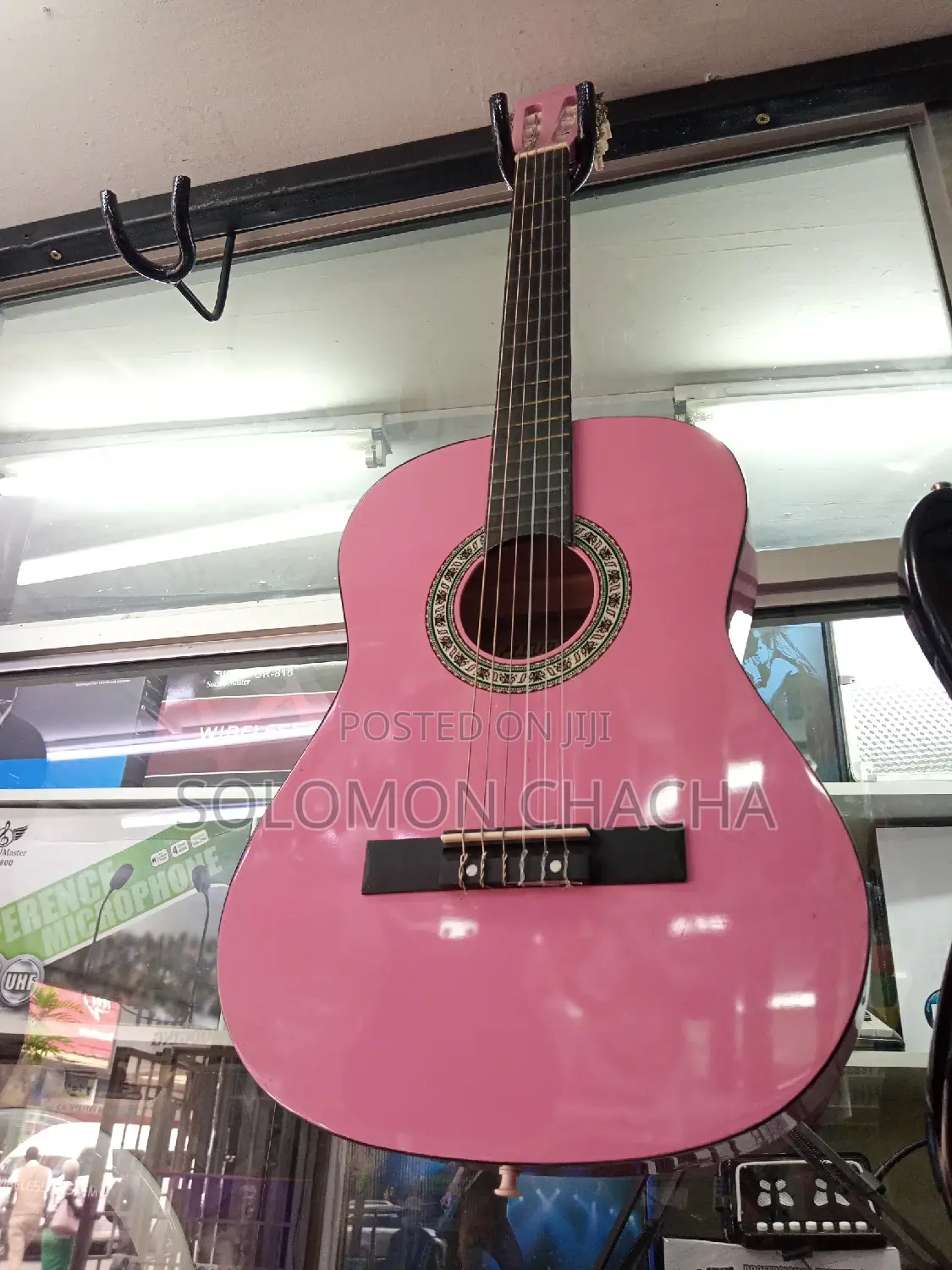 Acoustic Guitar Size 38