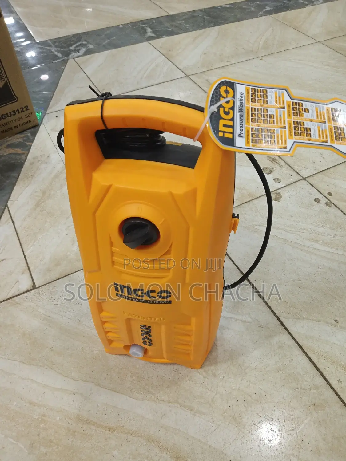 INGCO 1400W Carwash Machine