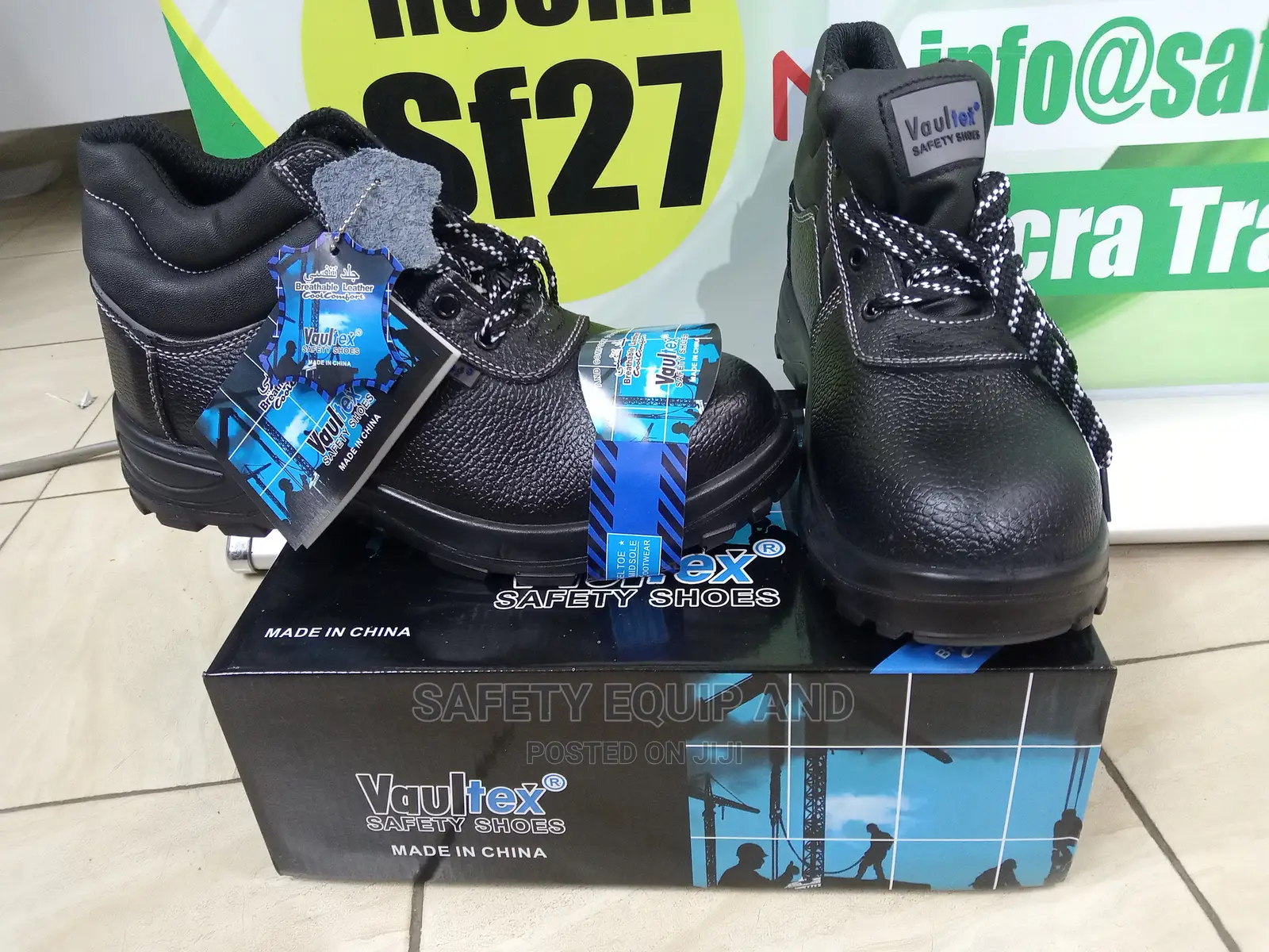 Safety Boots With Leather Lining and PU Sole