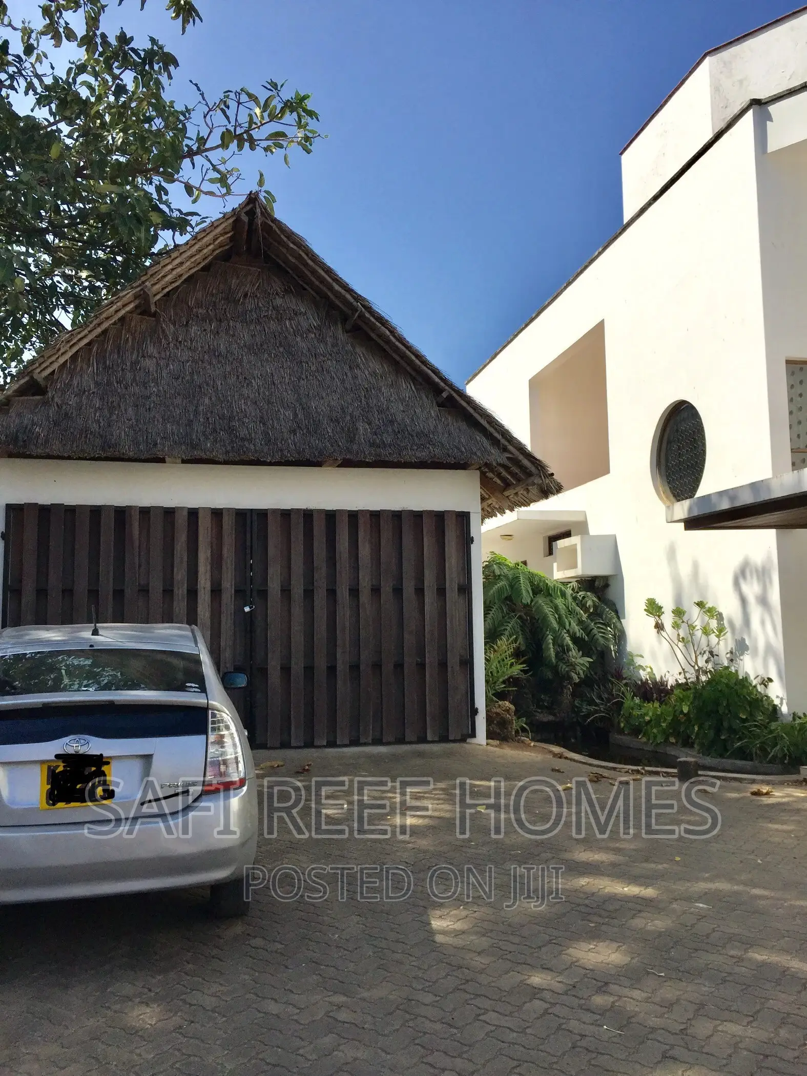 5bdrm Maisonette in Nyali for Sale