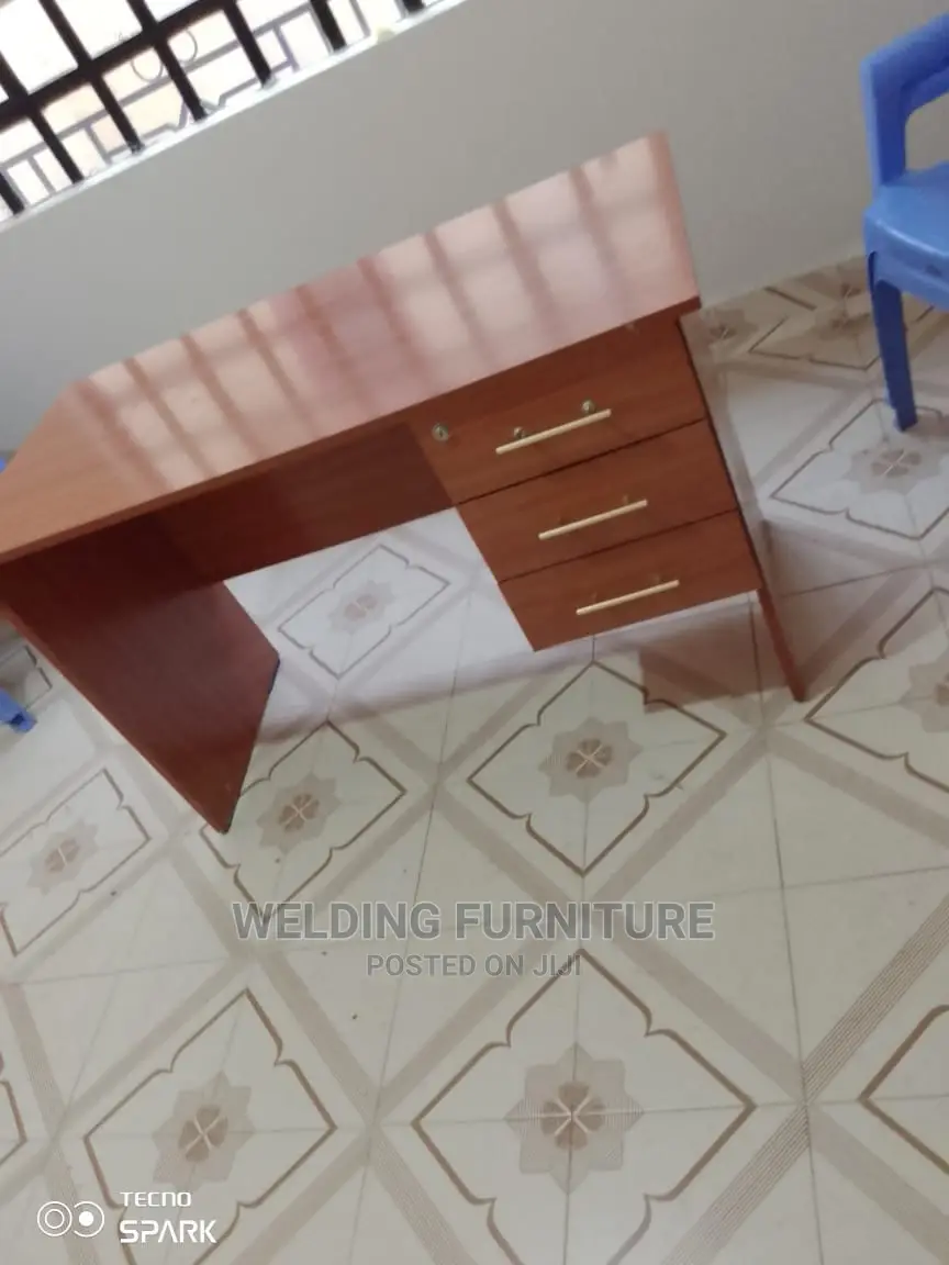 Office Desk