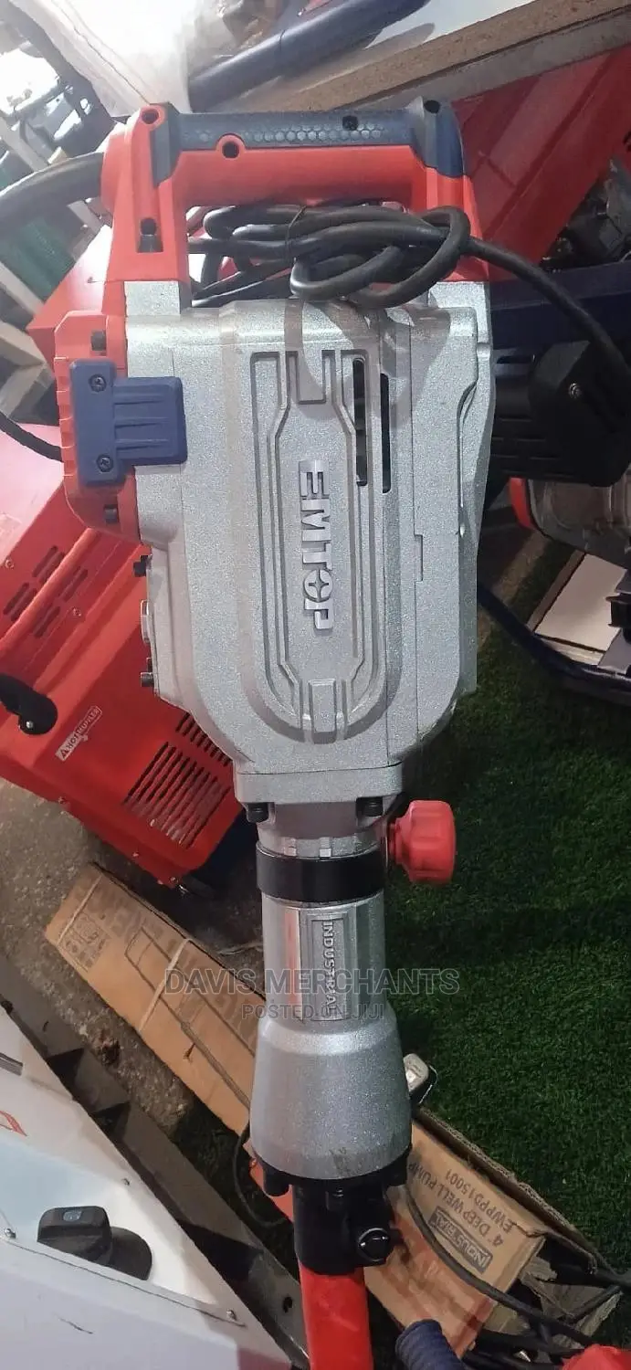 Brand New Demolition Hammer