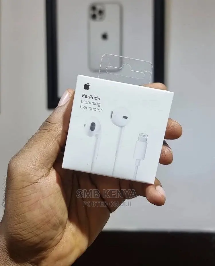 Genuine Apple Earpods With Lightning Connector