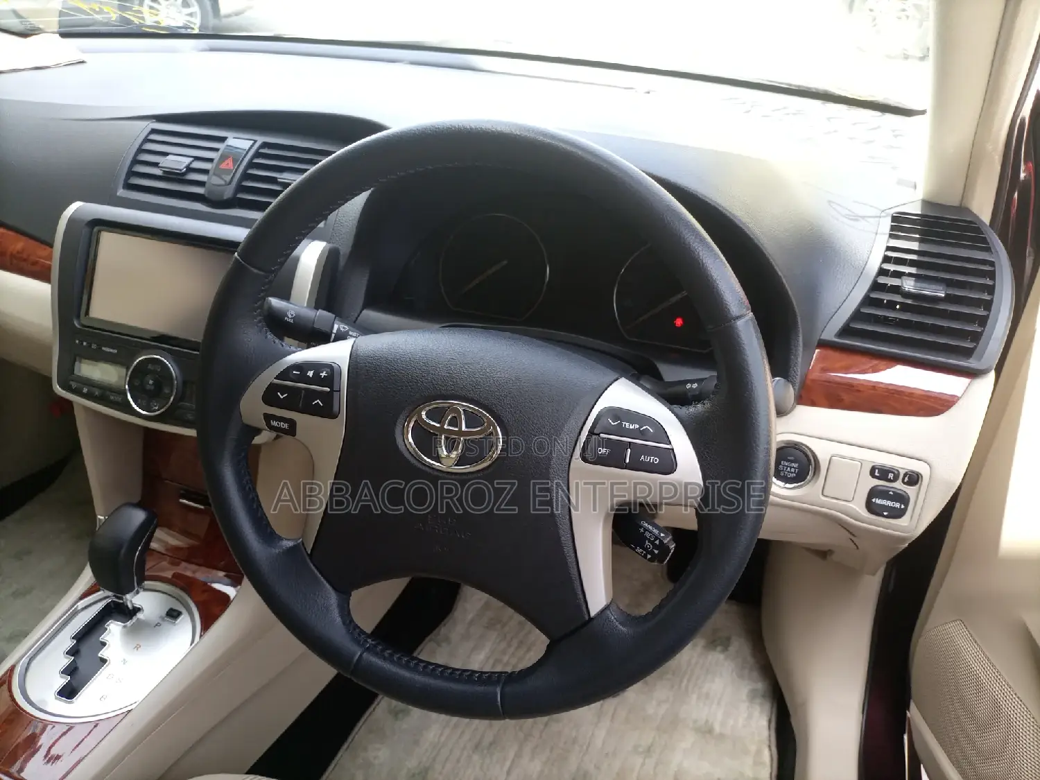 Toyota Premio 1.8 AWD 2015 Purple