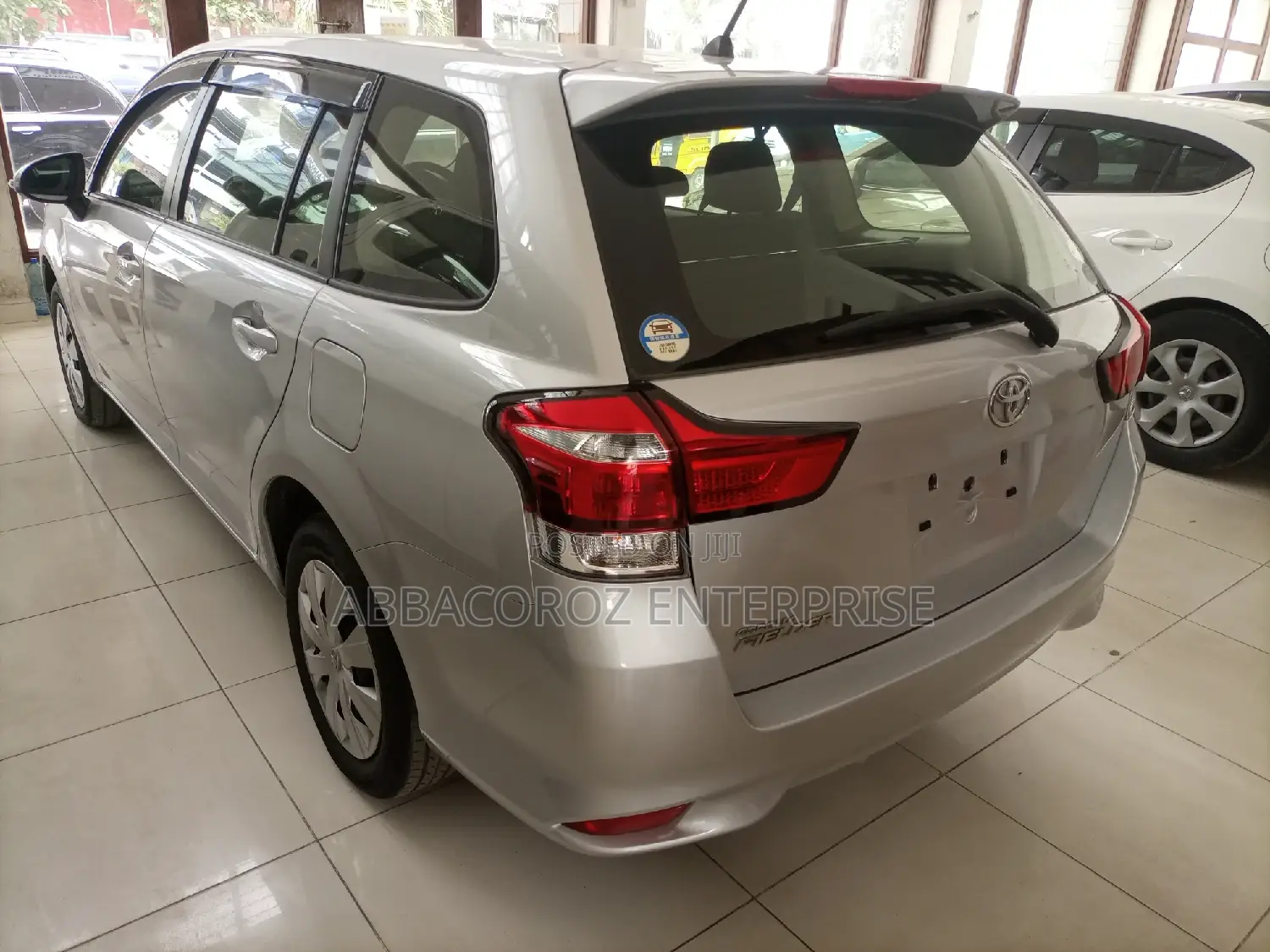 Toyota Fielder 2015 Silver