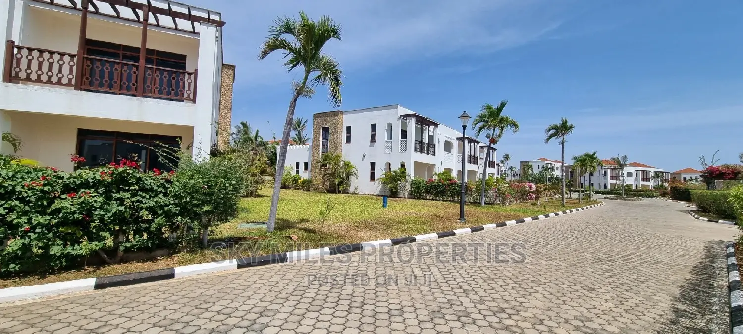 3bdrm Apartment in Sultan, Kikambala for Rent