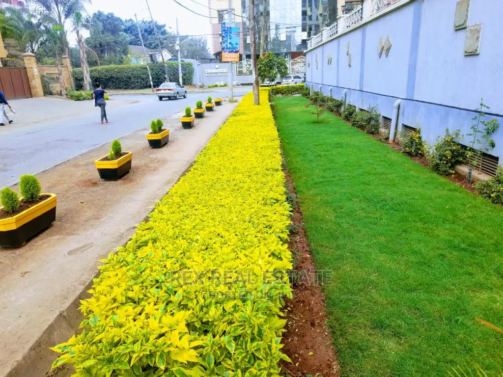 3bdrm Apartment in Skyhorse Apartments, Hurlingham for Sale