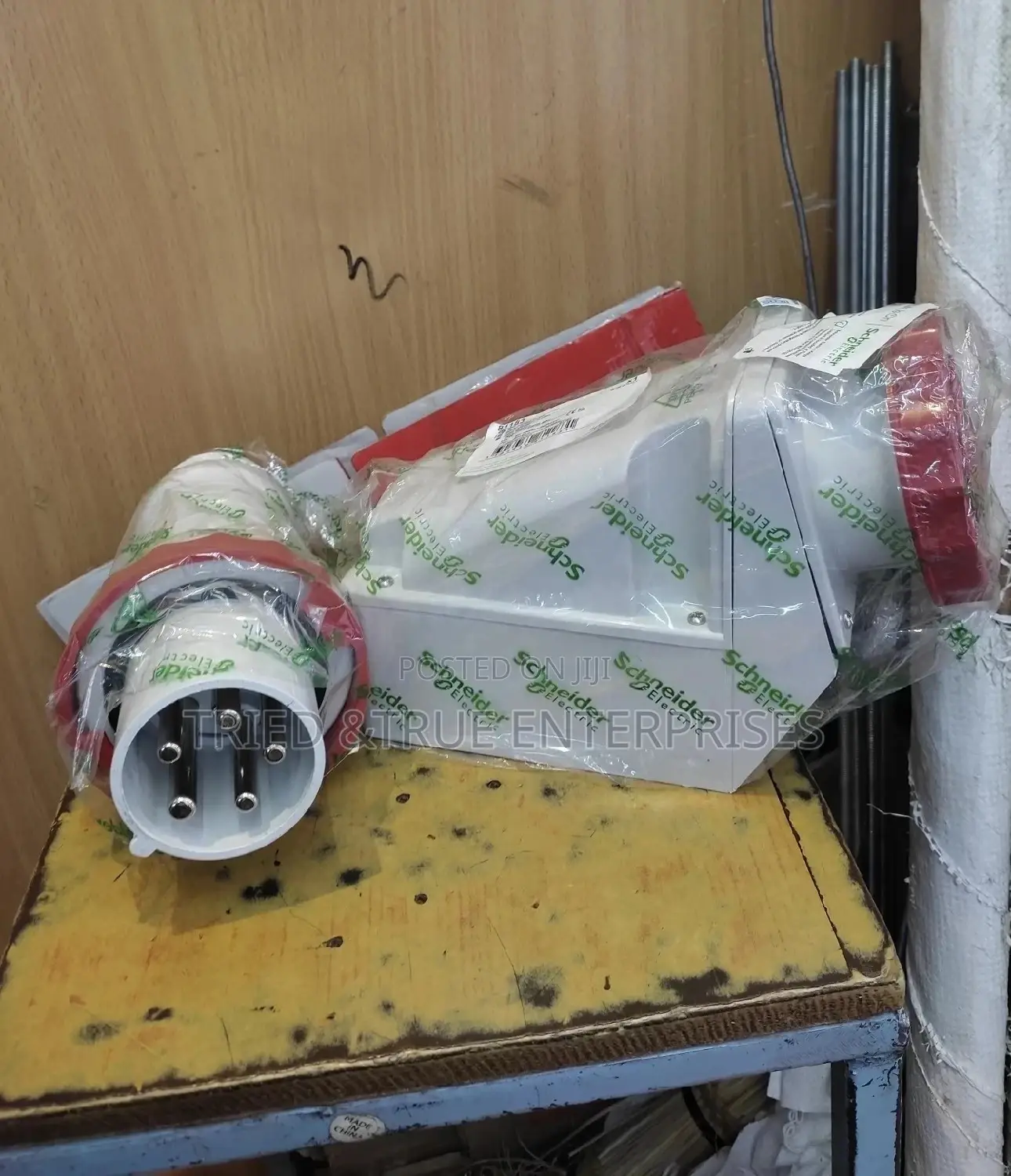 63amps Schneider 5pin Industrial Socket