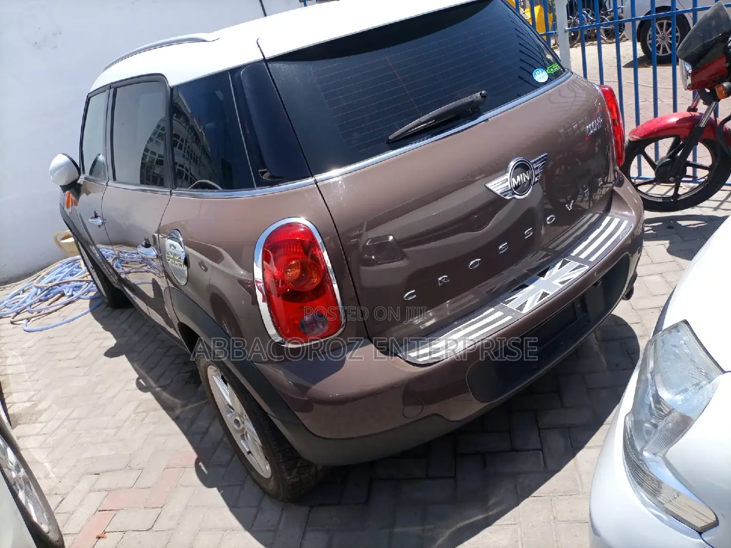 Mini Cooper 2014 Brown