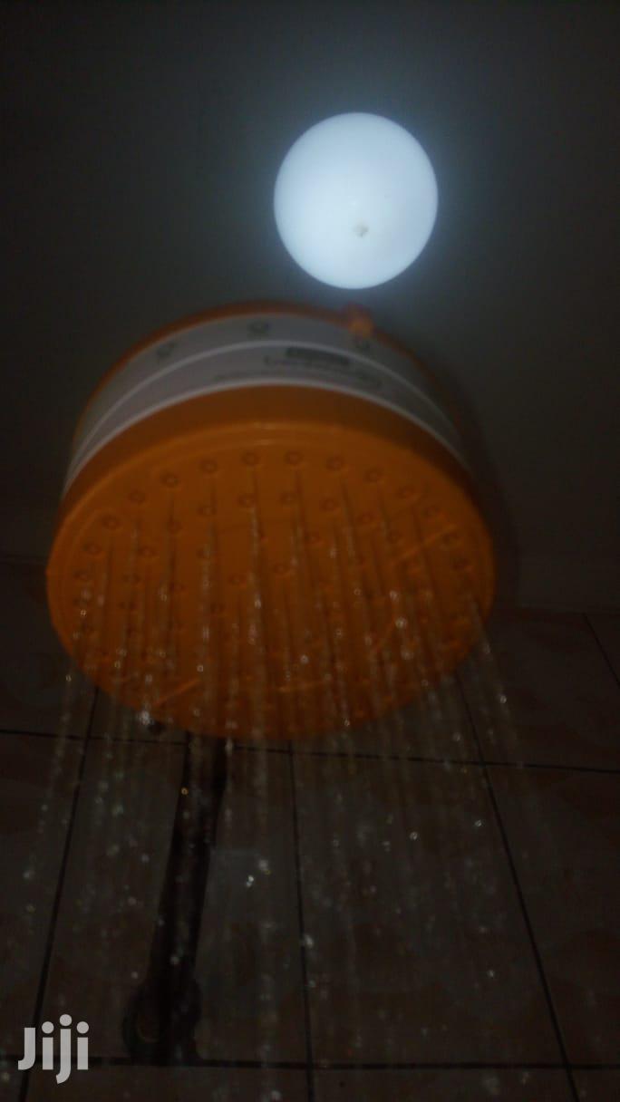 4T Salty Instant Shower