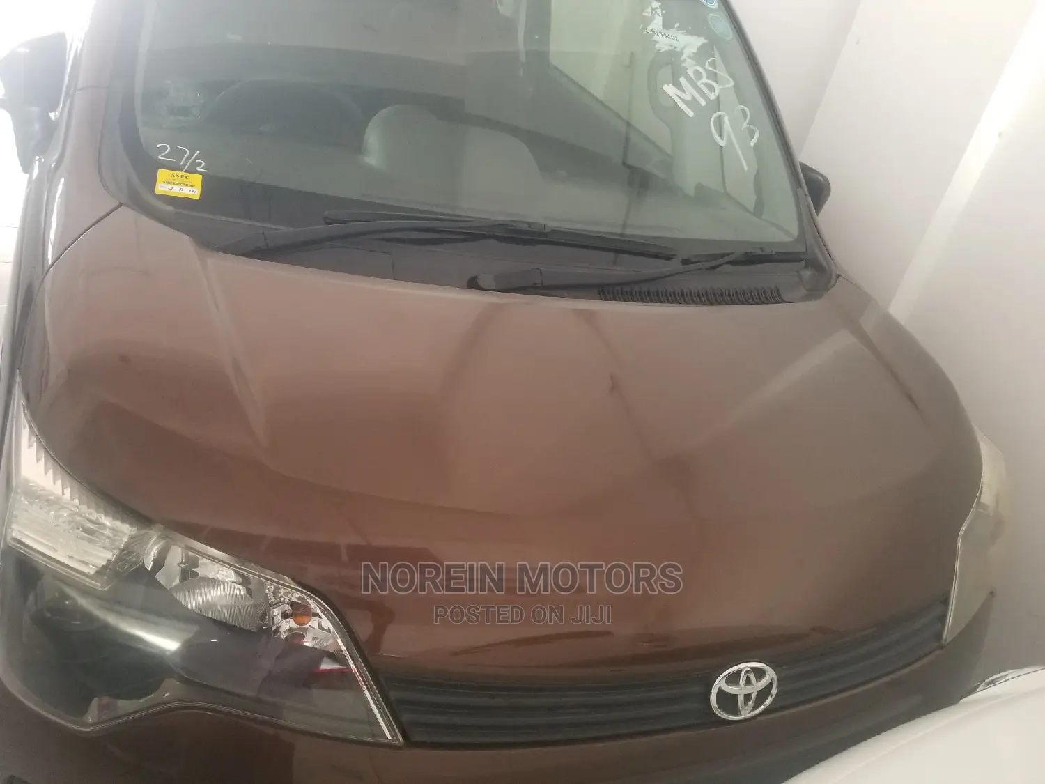 Toyota Spade 2014 1.5 Brown
