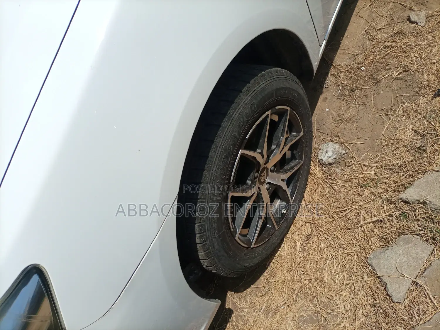 Toyota Allion 2014 Off White