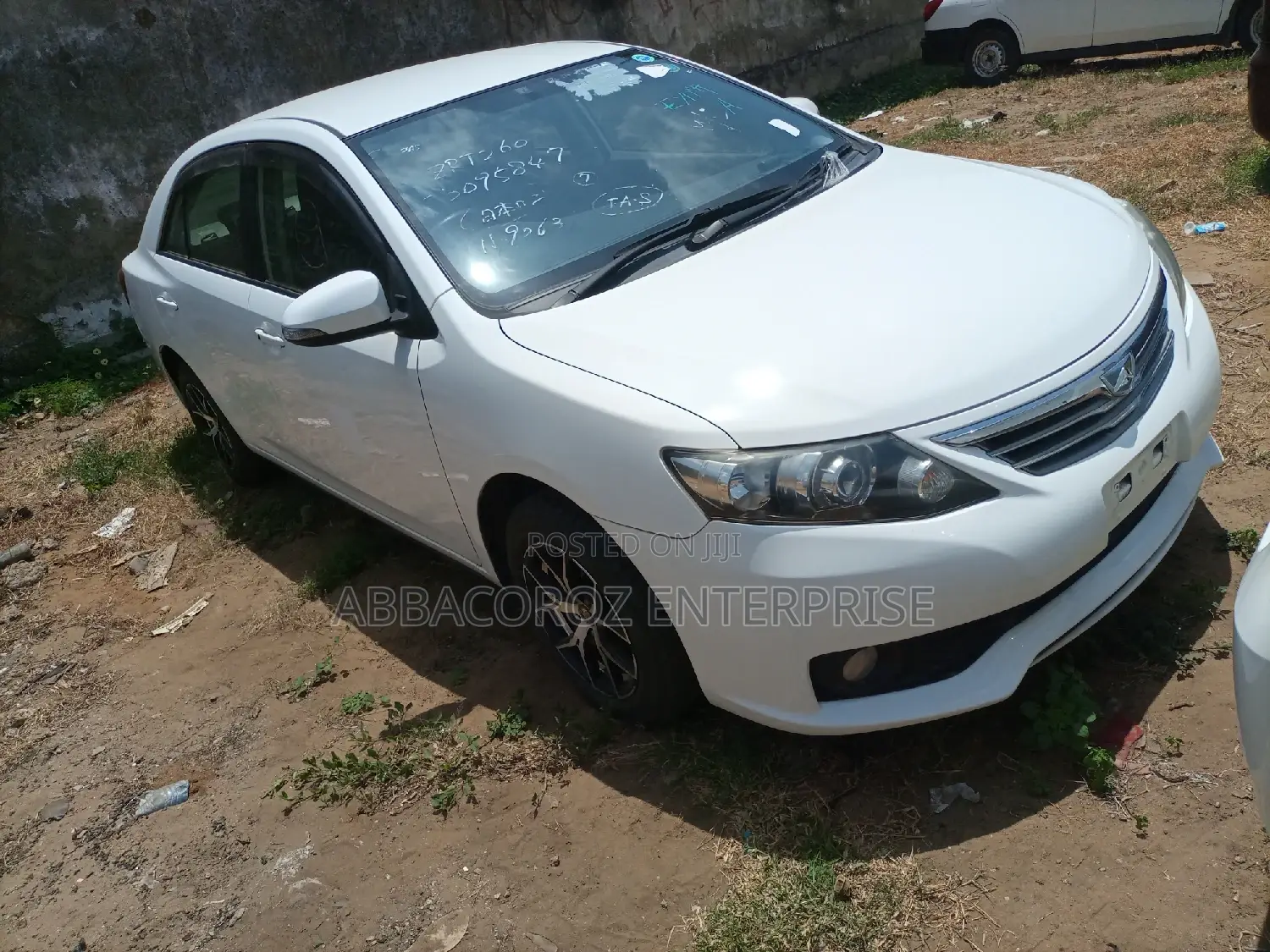 Toyota Allion 2014 Off White