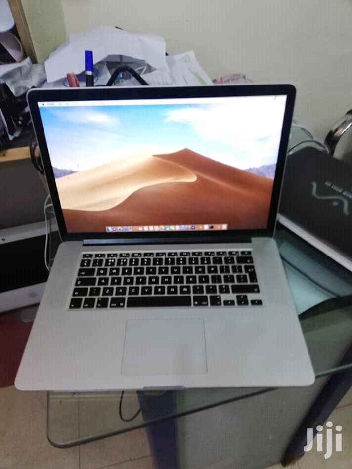 Laptop Apple MacBook Pro 4GB Intel Core i5 HDD 500GB