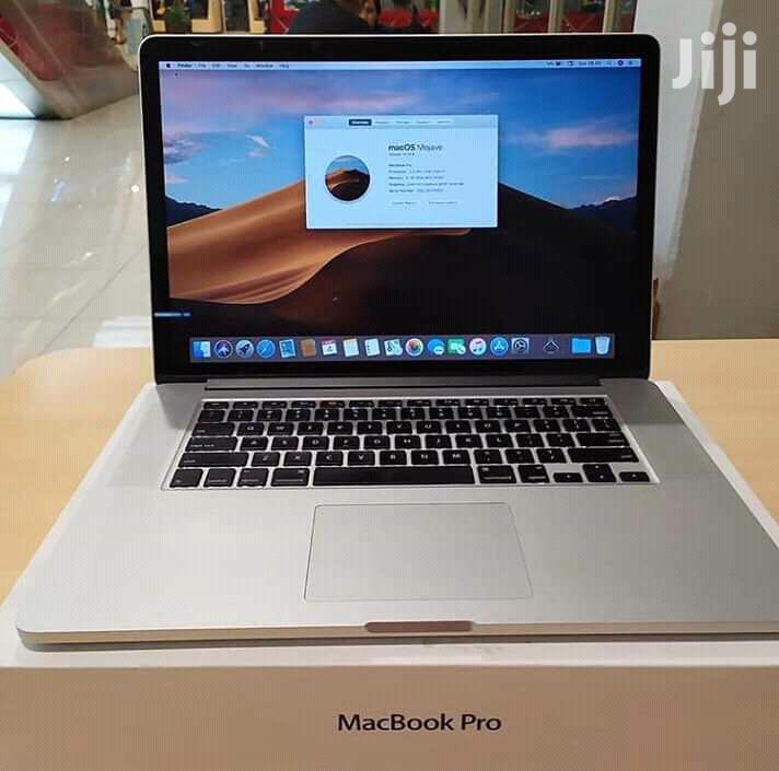 Laptop Apple MacBook Pro 4GB Intel Core i5 HDD 500GB