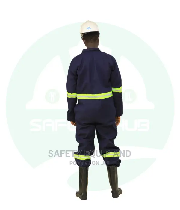 Safety Reflective Uniforms for Warehouse Work