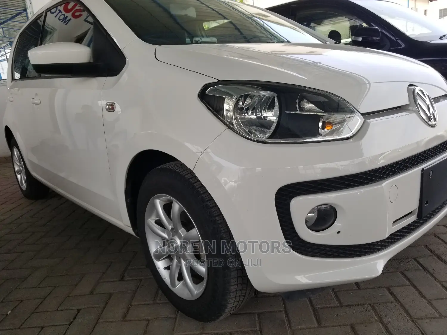 Volkswagen Up 2014 White