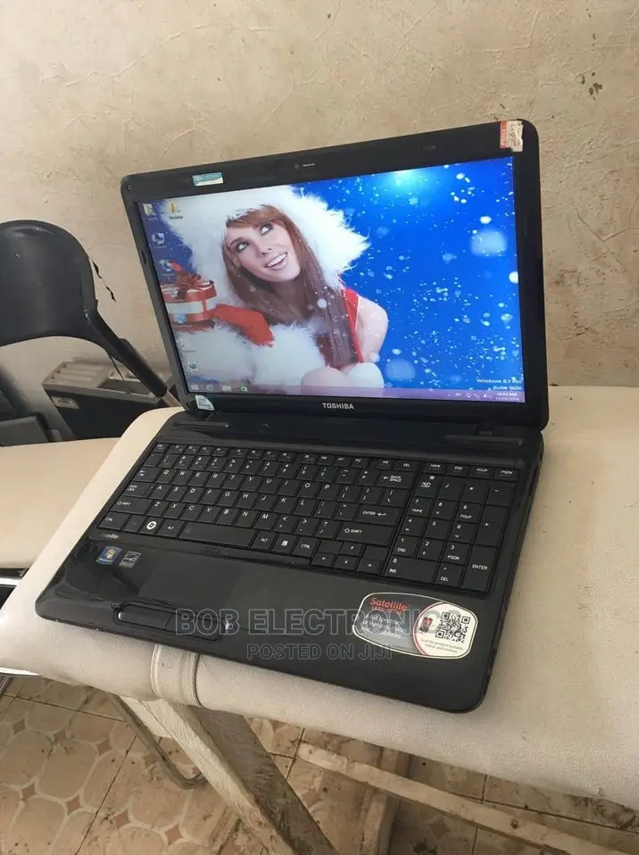 Laptop Toshiba NB520 4GB Intel Celeron 500GB