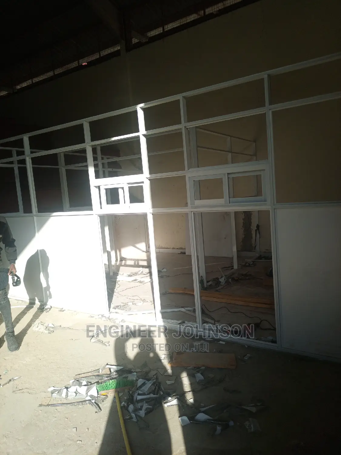 Aluminum and Glass Partitions