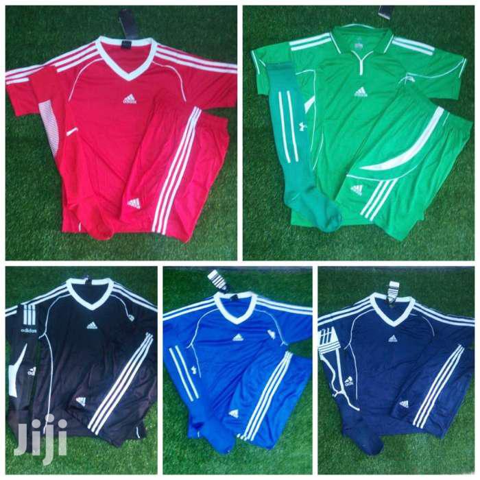 Plain Football Uniforms (Jersey+Shorts)