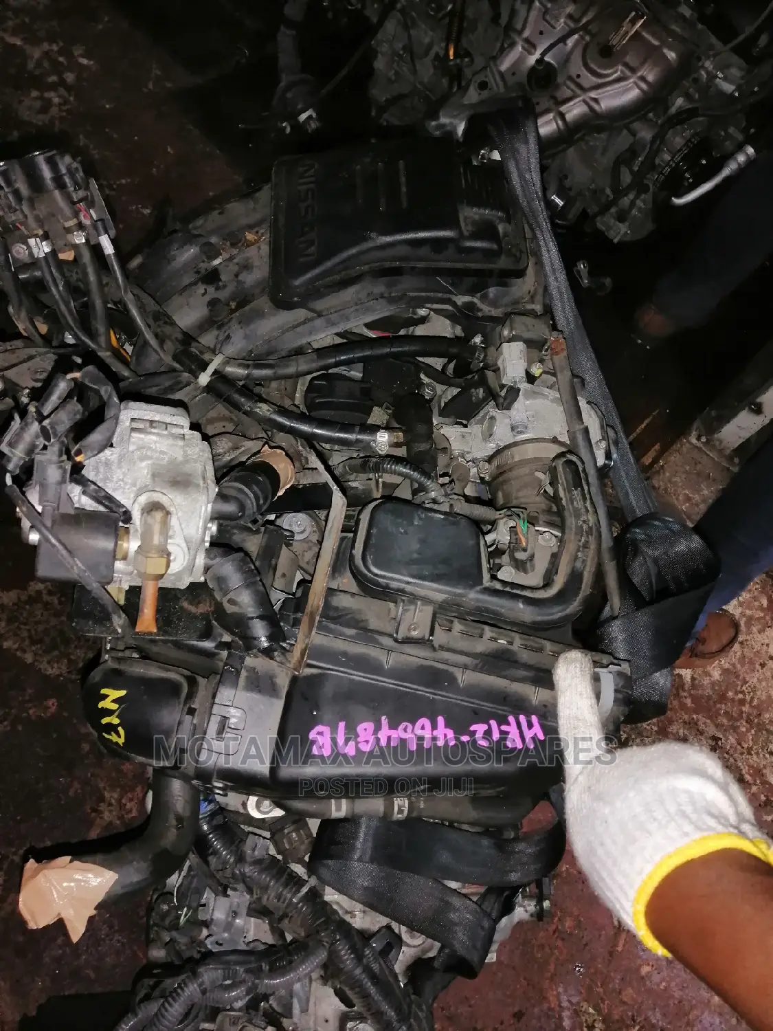 Nissan Latio N17 Gearbox