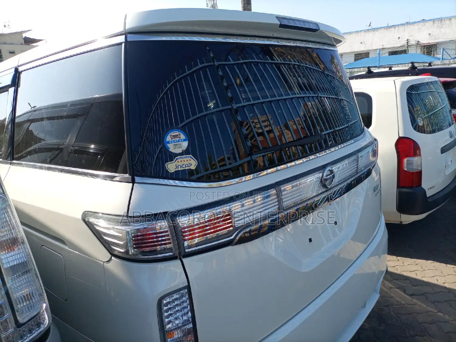 Nissan Elgrand 2015 White
