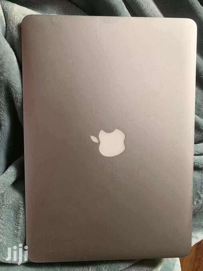 Laptop Apple MacBook Air 8GB Intel Core i5 SSD 256GB