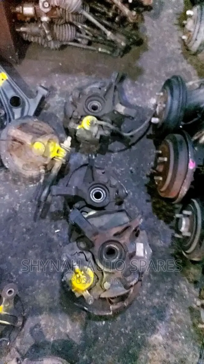 Front Hubs Mazda