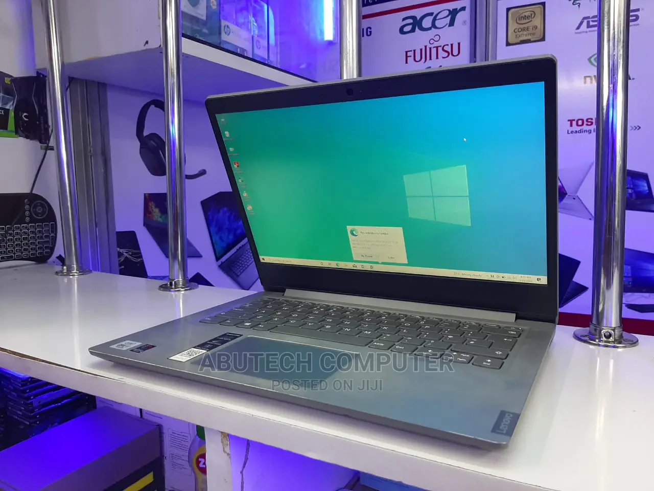 Laptop Lenovo IdeaPad S145 4GB Intel Core I7 SSD 256GB