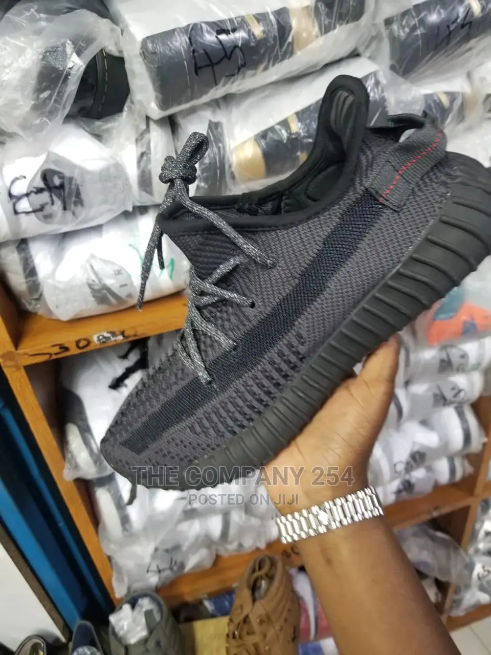 Yeezy 350 Trainers