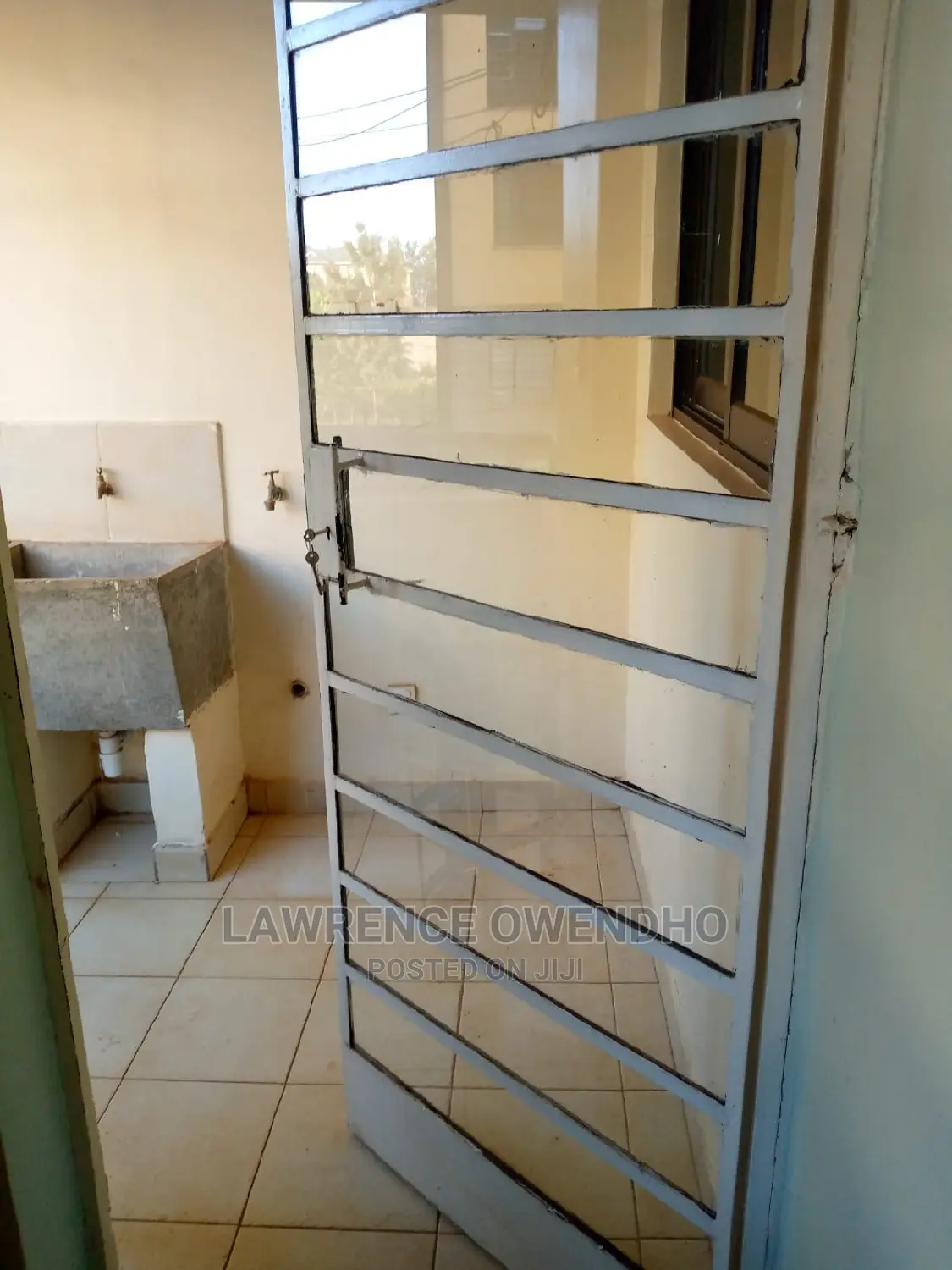 4bdrm Apartment in Raphta Road Area for rent