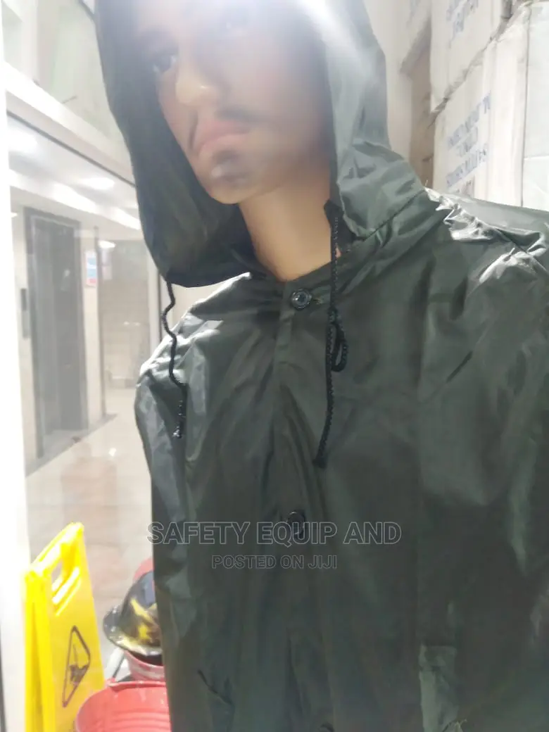 Safety Hub Raincoats