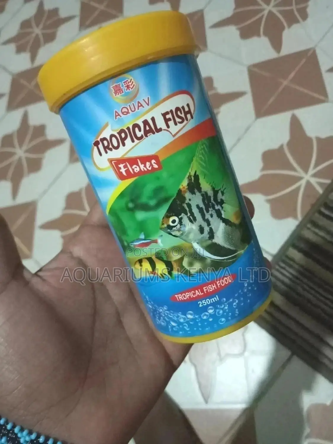 Nutritive Tropical Fish Flakes