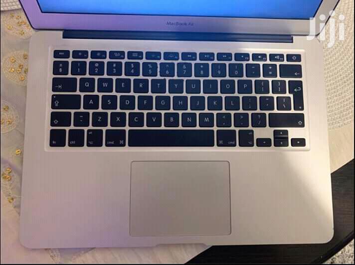 Laptop Apple MacBook Air 8GB Intel Core i5 SSD 256GB