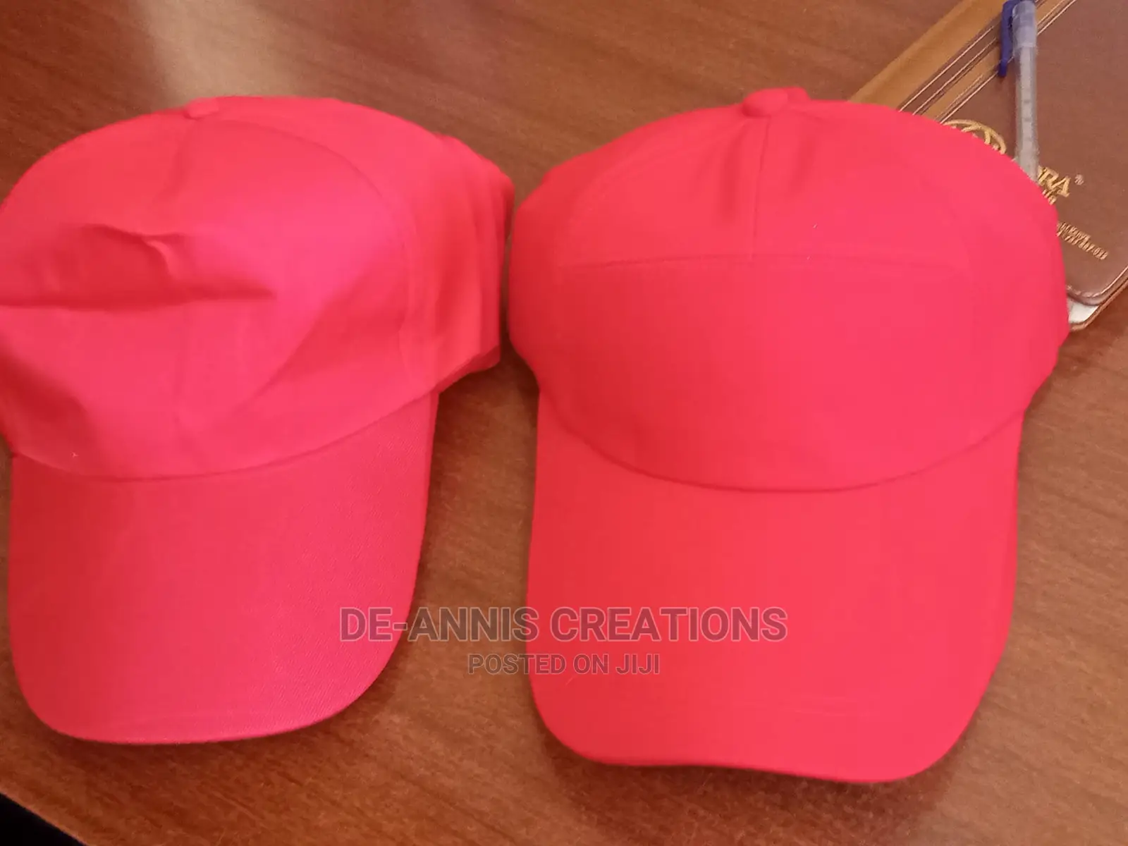 Red Caps Light Weight