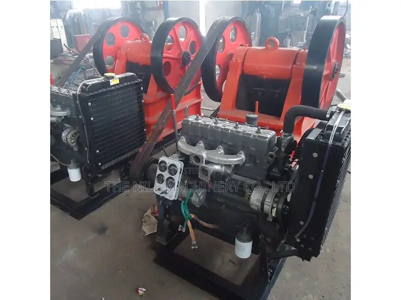 Small Heavy Duty Diesel Engine Jaw Crusher PE 250 400