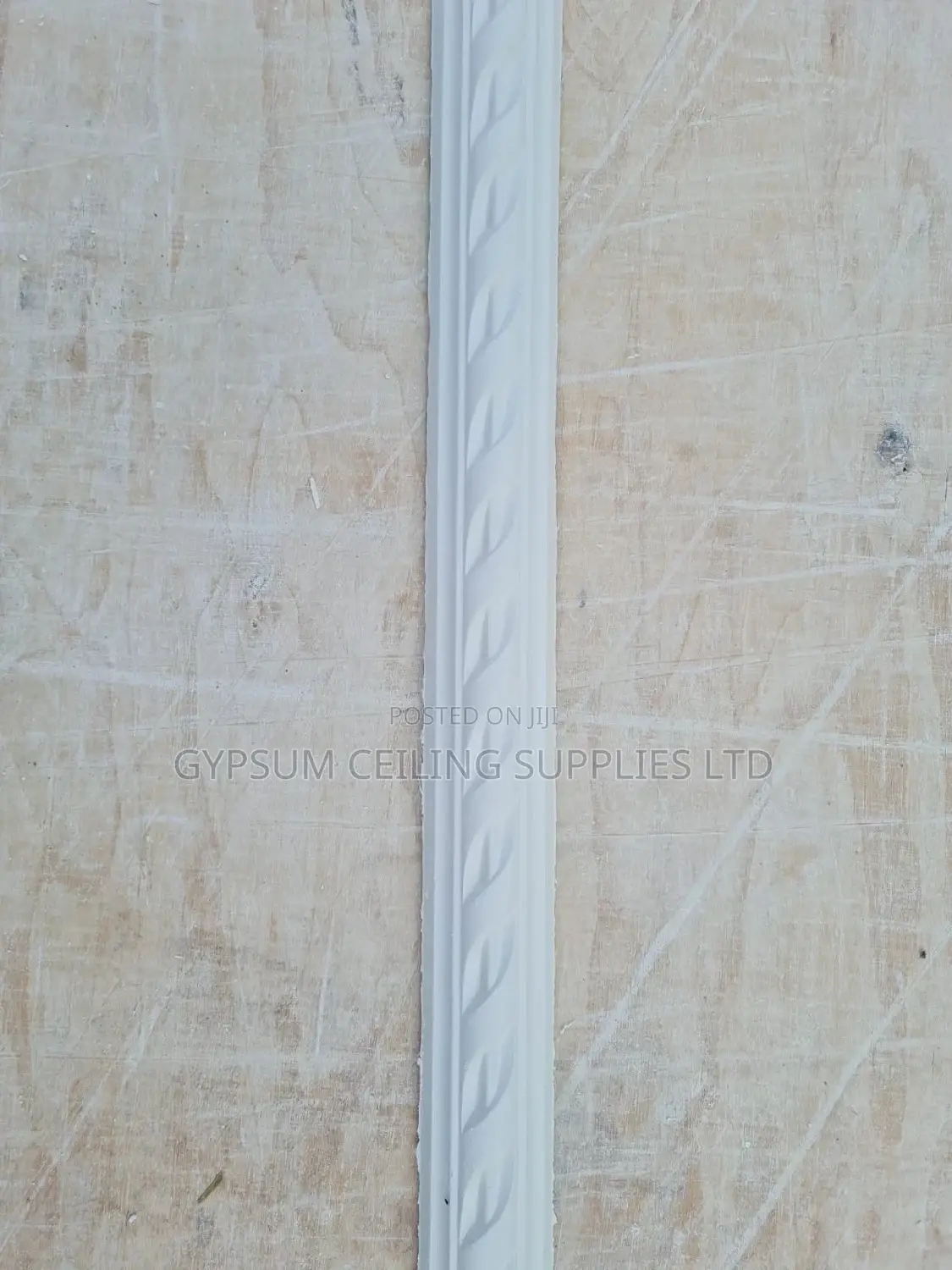 Gypsum Cornice Beading 50mm 2.4m