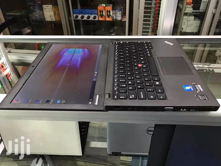 Laptop Lenovo ThinkPad X240 4GB Intel Core i5 HDD 500GB