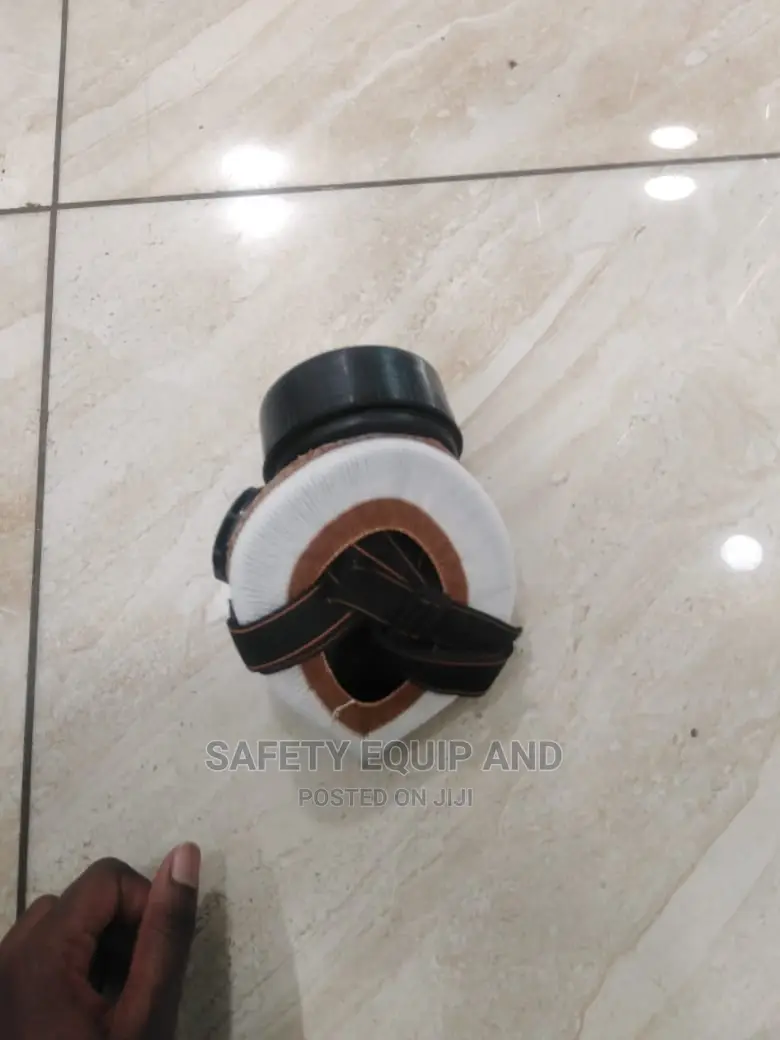 Face Respirator at Safety Hub/Single Nozzle