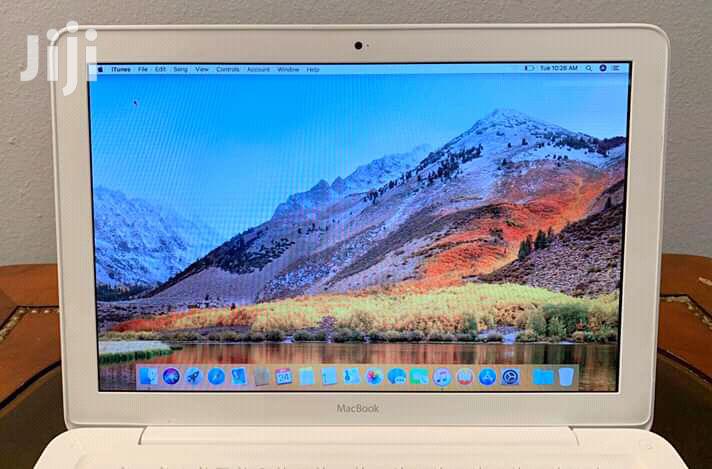 Laptop Apple MacBook 4GB Intel Core 2 Duo HDD 320GB