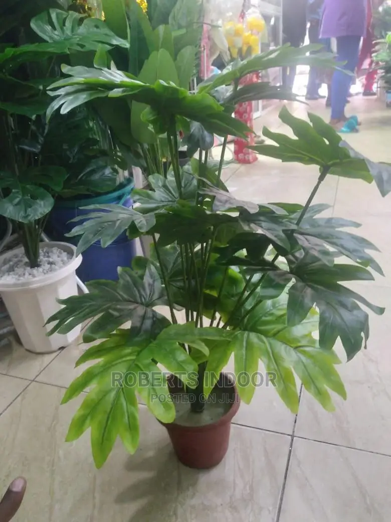 Green Corridor Artificial Flower Plant