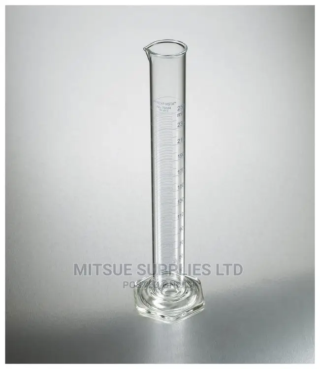 Measuring Cylinder 500ml Glass ( Pyrex)