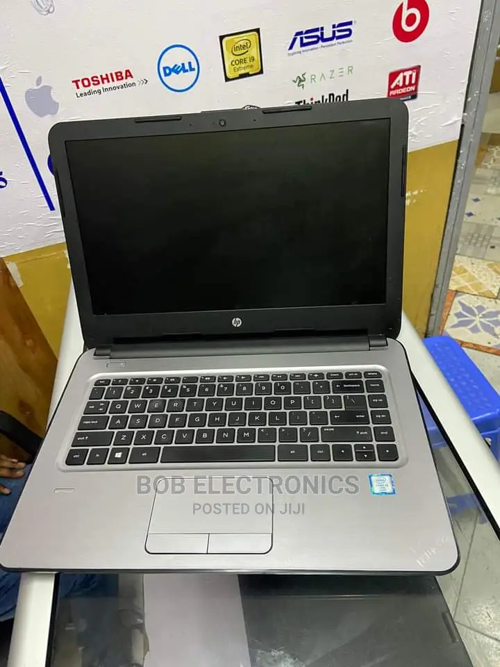 Laptop HP 14-Dq1088wm 4GB Intel Core I5 500GB