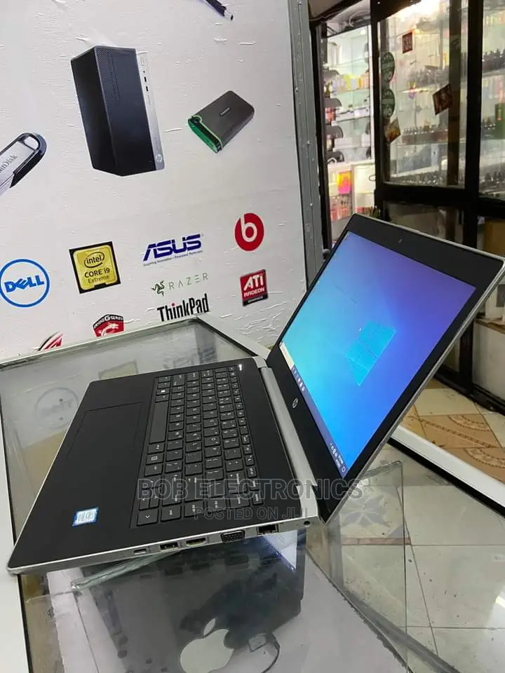 Laptop HP 14-Dq1088wm 4GB Intel Core I5 500GB