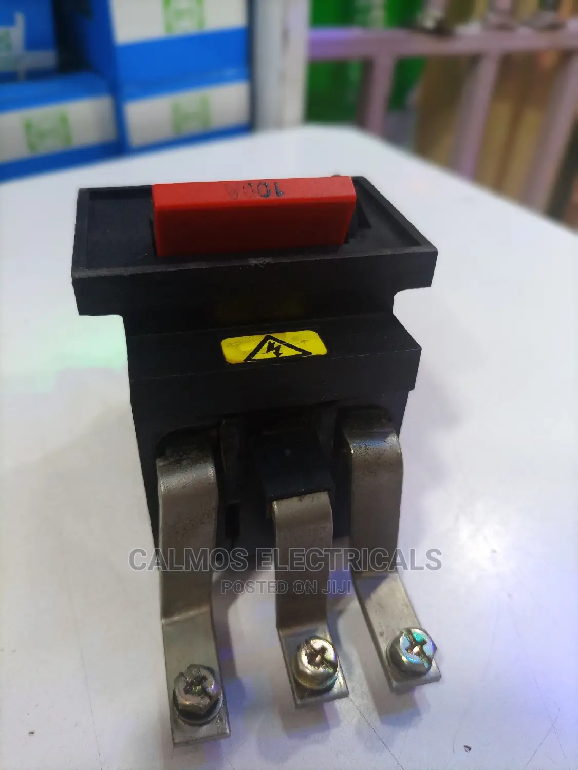 Mem Main Switch