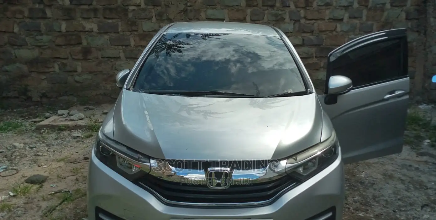 Honda Shuttle 2015 Front Windscreen
