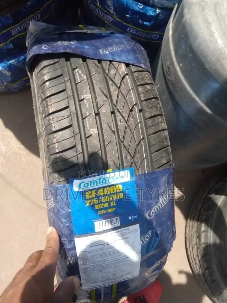 225/55 R18 Comfoser Tyre 102w